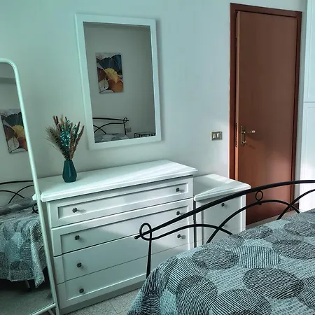 Casa Chica Marina Di Pisa